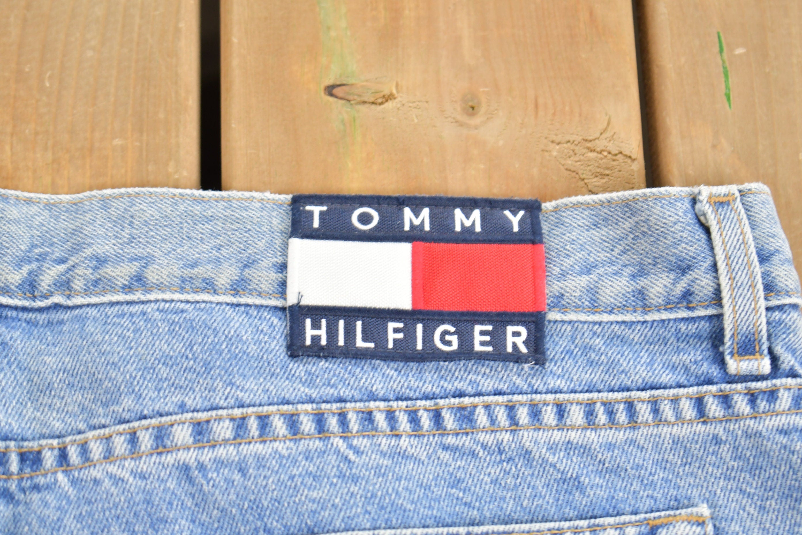 Vintage 1990's Tommy Hilfiger Jeans Size 38 x 34
