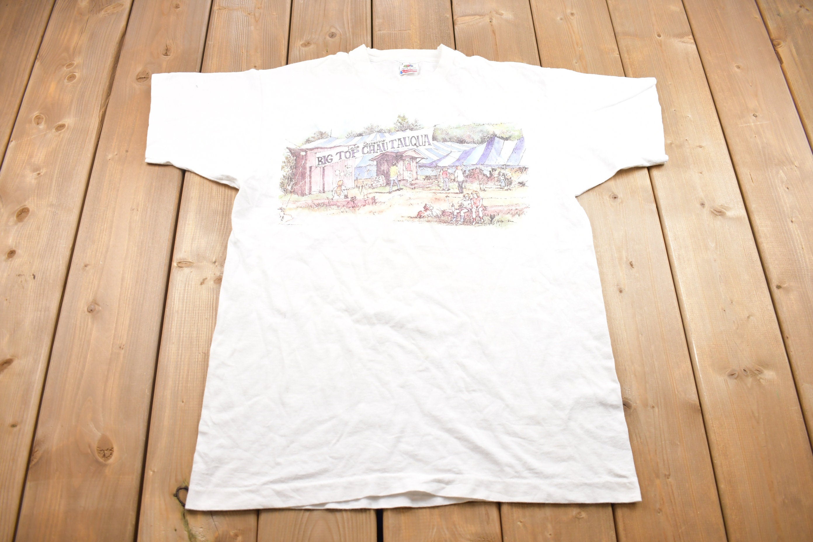 Vintage 1990s Lake Superior Graphic T Shirt