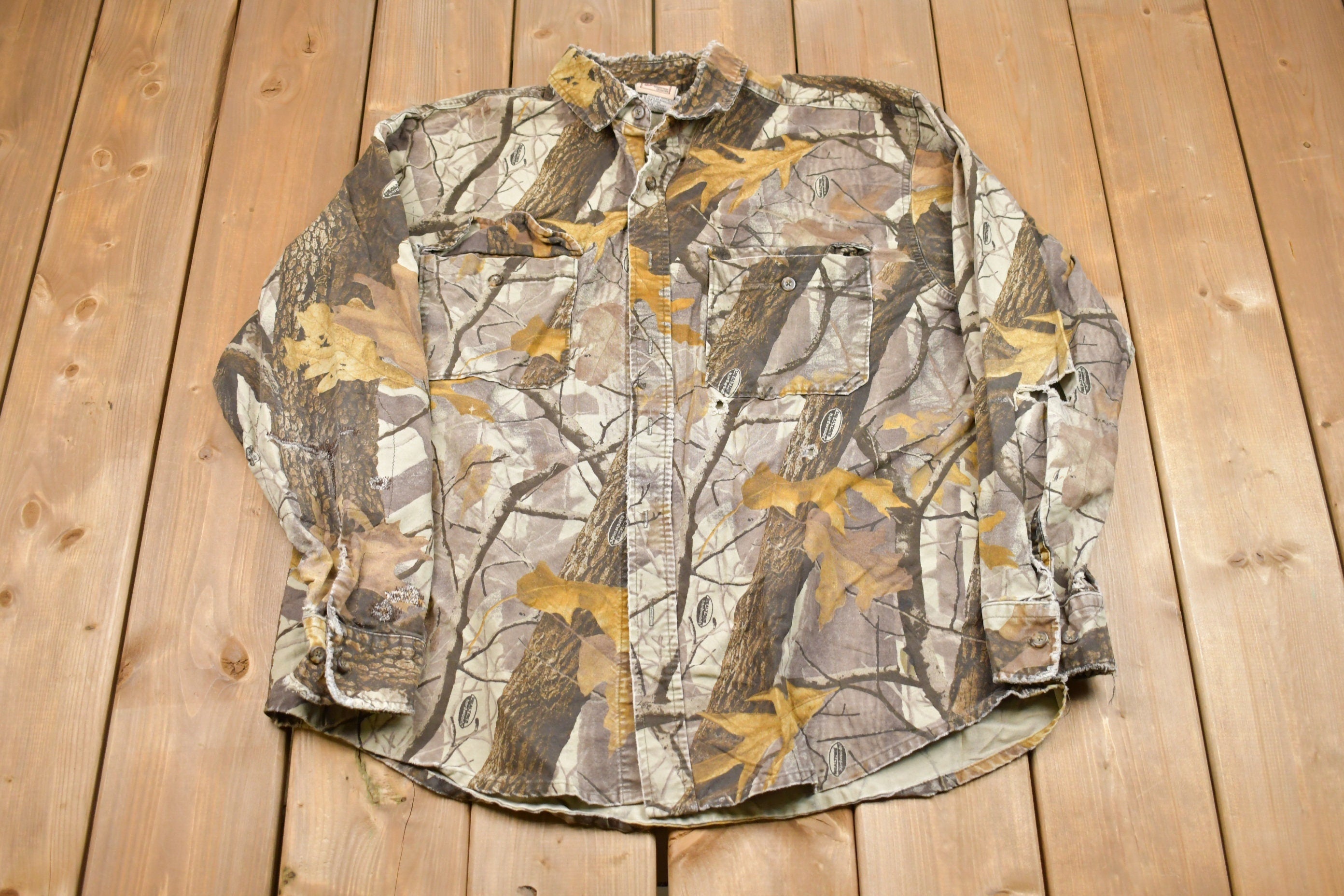 Vintage 1990s Woolrich Real Tree Camo Button Up Shirt