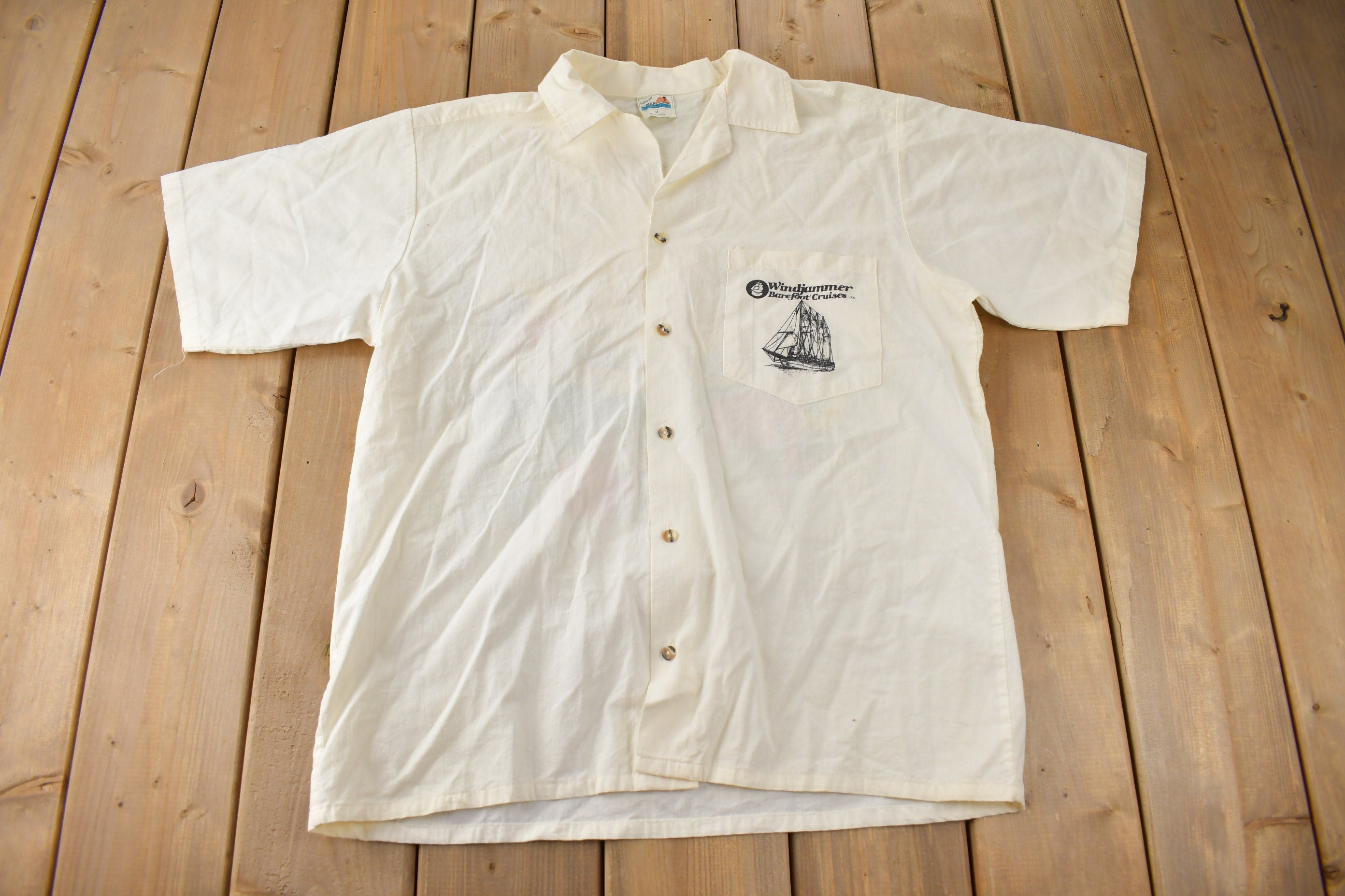 Vintage 1980s Windjammer Barefoot Cruises Button Up Vacation Shirt Made in USA