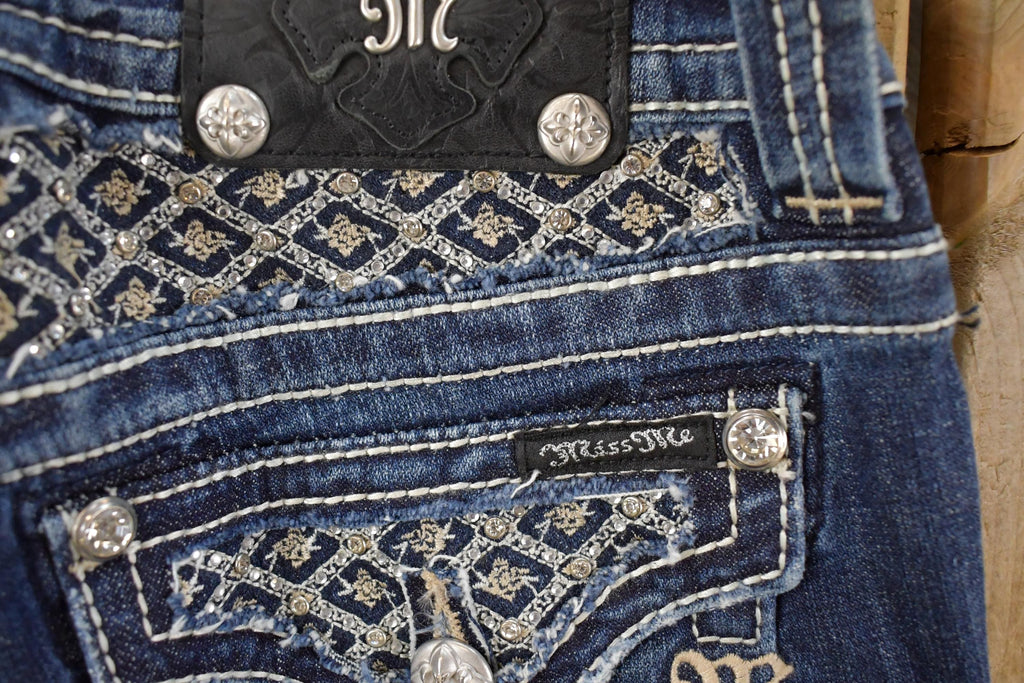 Vintage Deadstock Y2K Miss Me Bedazzled Low Rise Jeans Women's Size 26x31