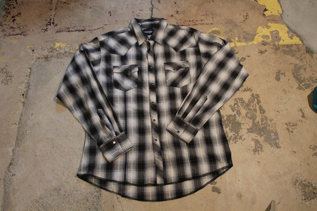 Vintage Wrangler Western Wear Plaid Button Up Shirt