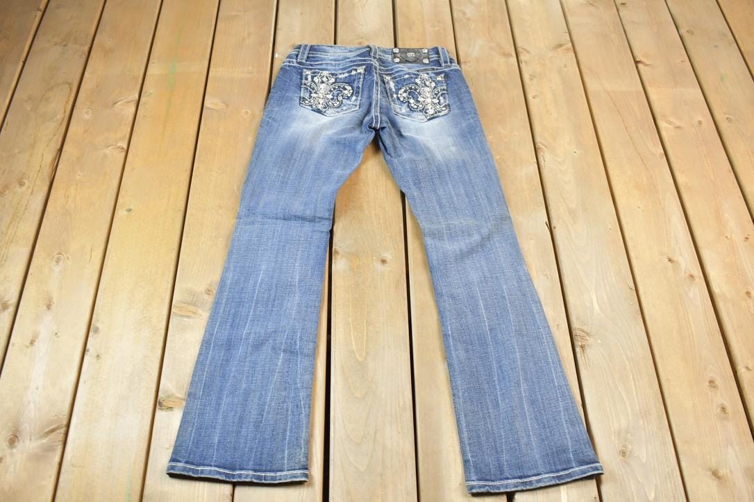 Vintage Y2K Miss Me Bedazzled Low Rise Jeans Size 26x32