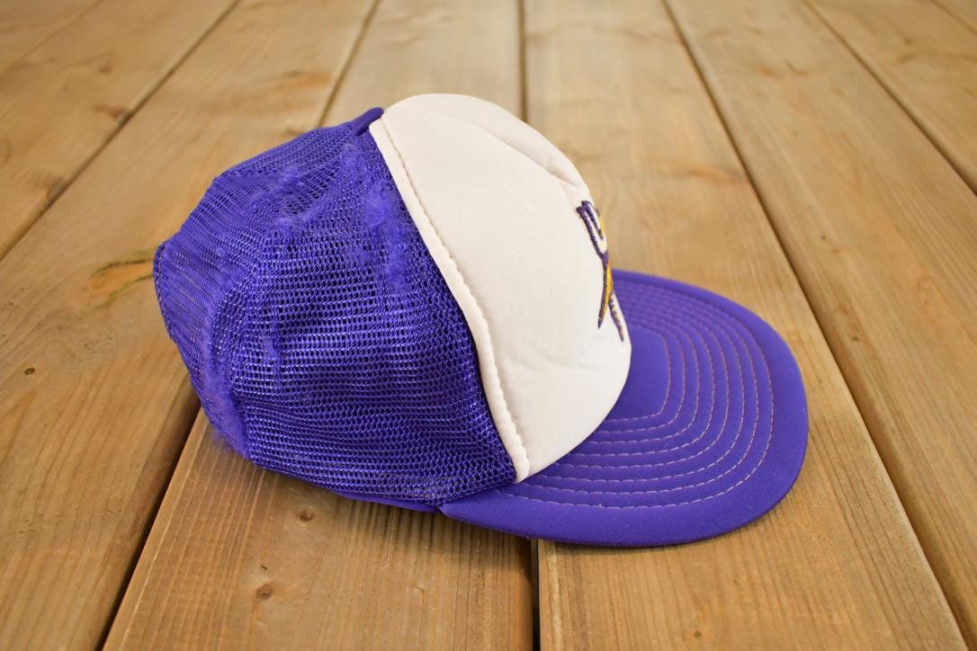 Vintage 1980s Minnesota Vikings Mesh Trucker NFL Snapback Hat /