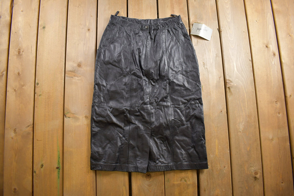 Deadstock Vintage 1980s Jacqueline Ferrar Black Leather Skirt Size 26 x 26