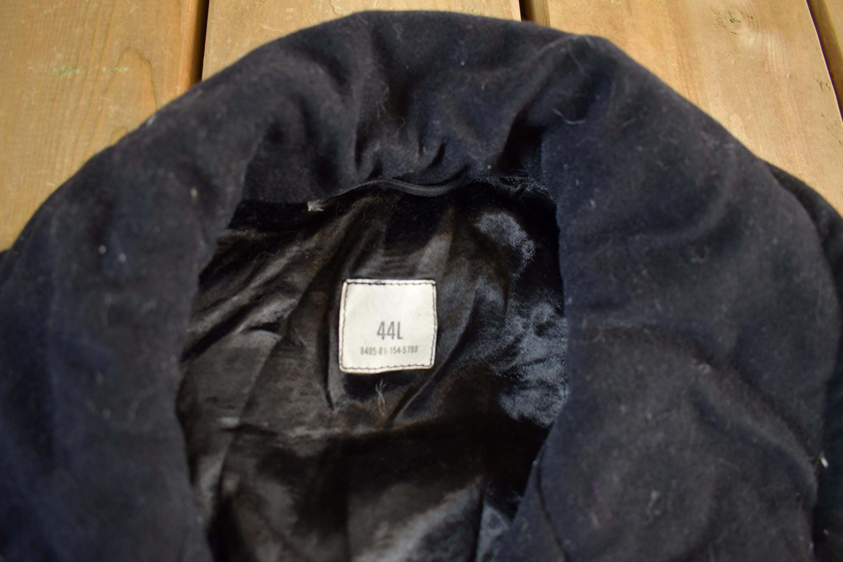 Vintage 1984 Navy Wool Peacoat Men's Large