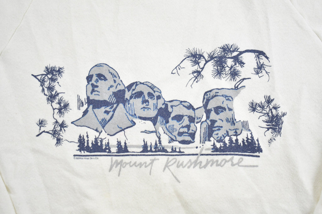 Vintage 1980s Mount Rushmore Crewneck Sweatshirt