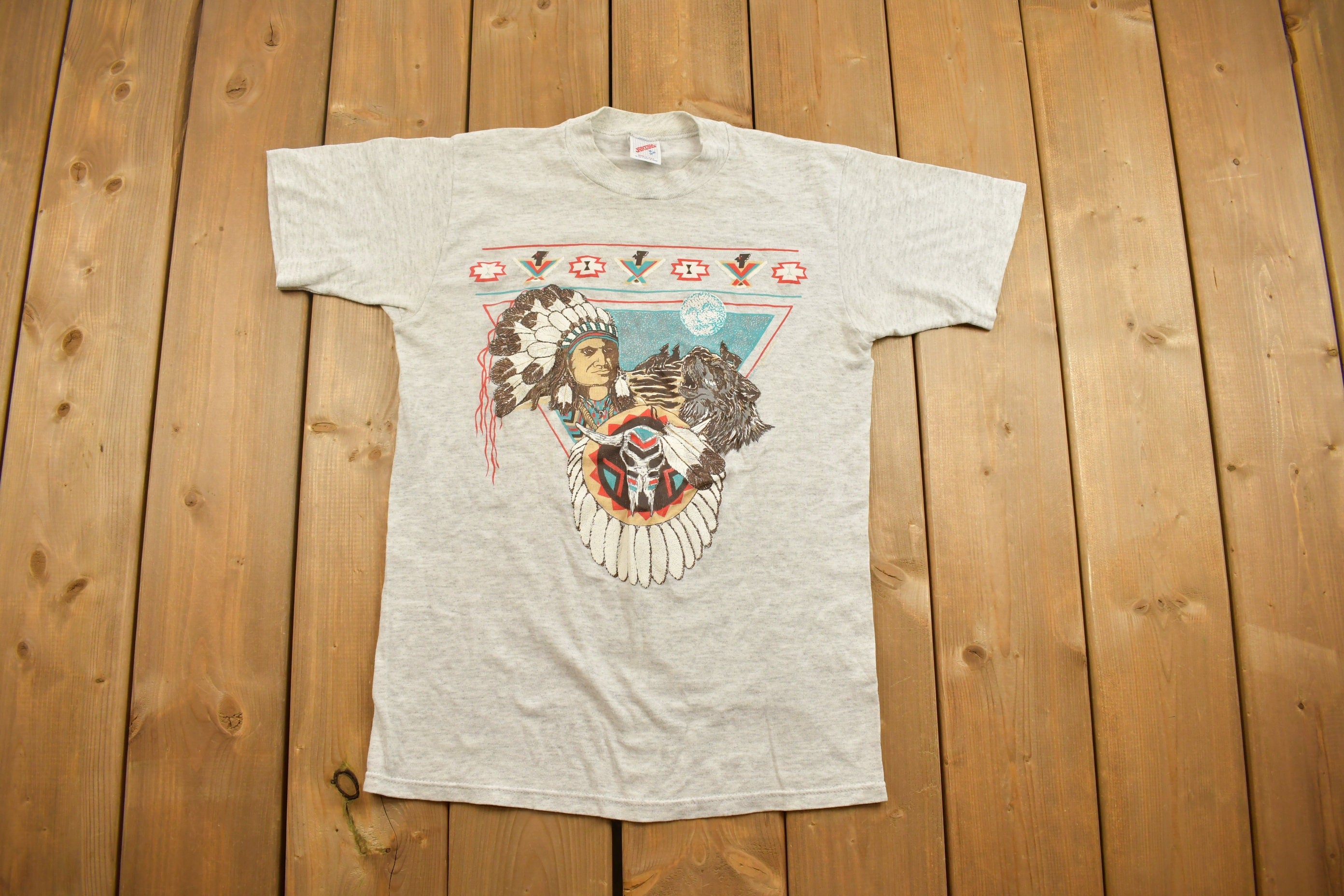 Vintage 1990s Native American Graphic T Shirt
