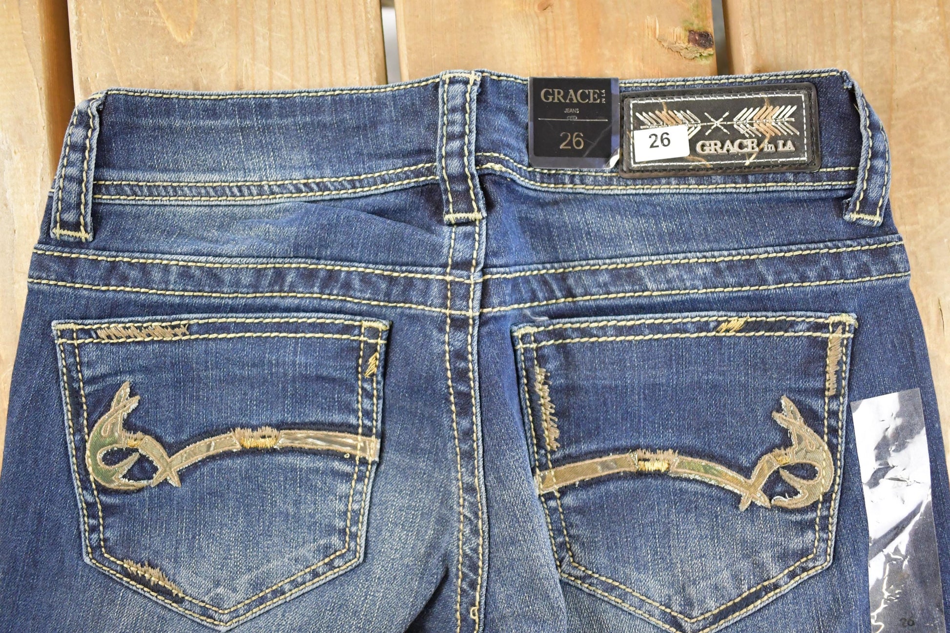 Vintage Deadstock Y2K Grace In LA Bedazzled Bootcut Low Rise Jeans Women's Size 26 x 31