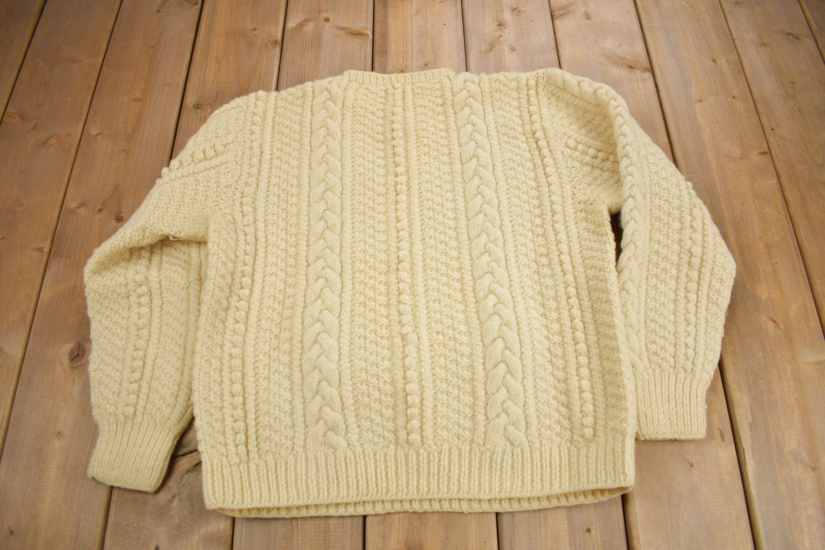 Vintage 1970s Hand Knit Cable Knit Crewneck Sweater /