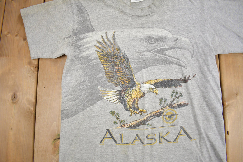 Vintage 1990s Alaska Bald Eagle Graphic T-Shirt