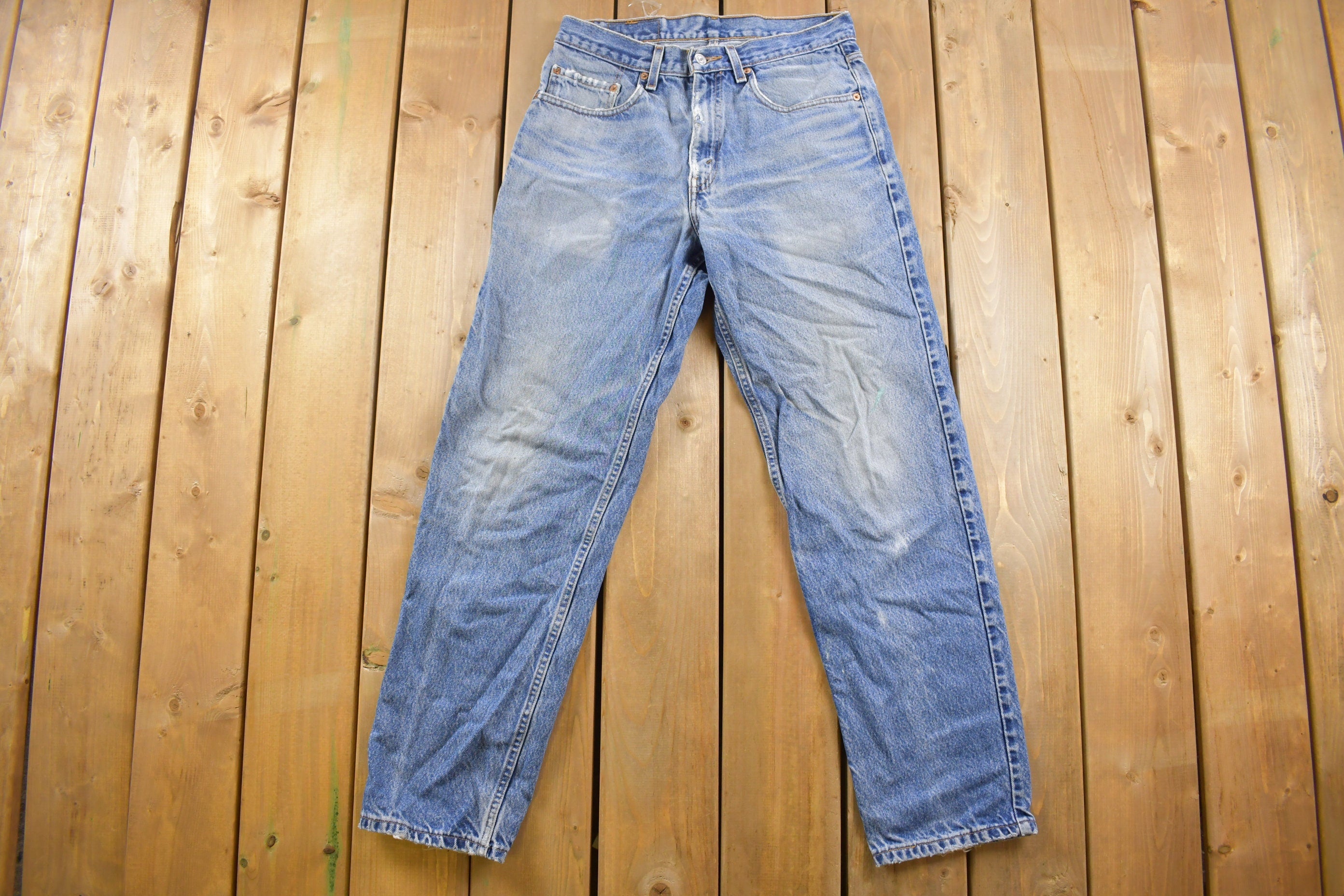 Vintage 1990s Levi's 550 Red Tab Denim Jeans Size 30 x 31