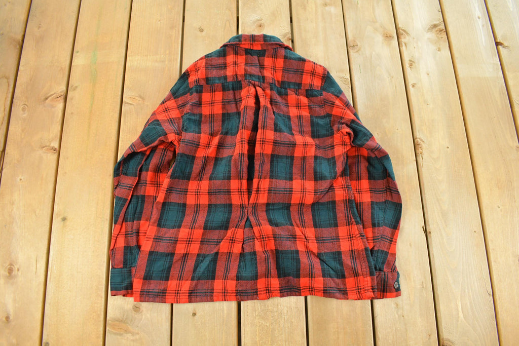 Vintage 1980s Royal Highlander Plaid Wool Flannel Button Up Shirt Women's Small