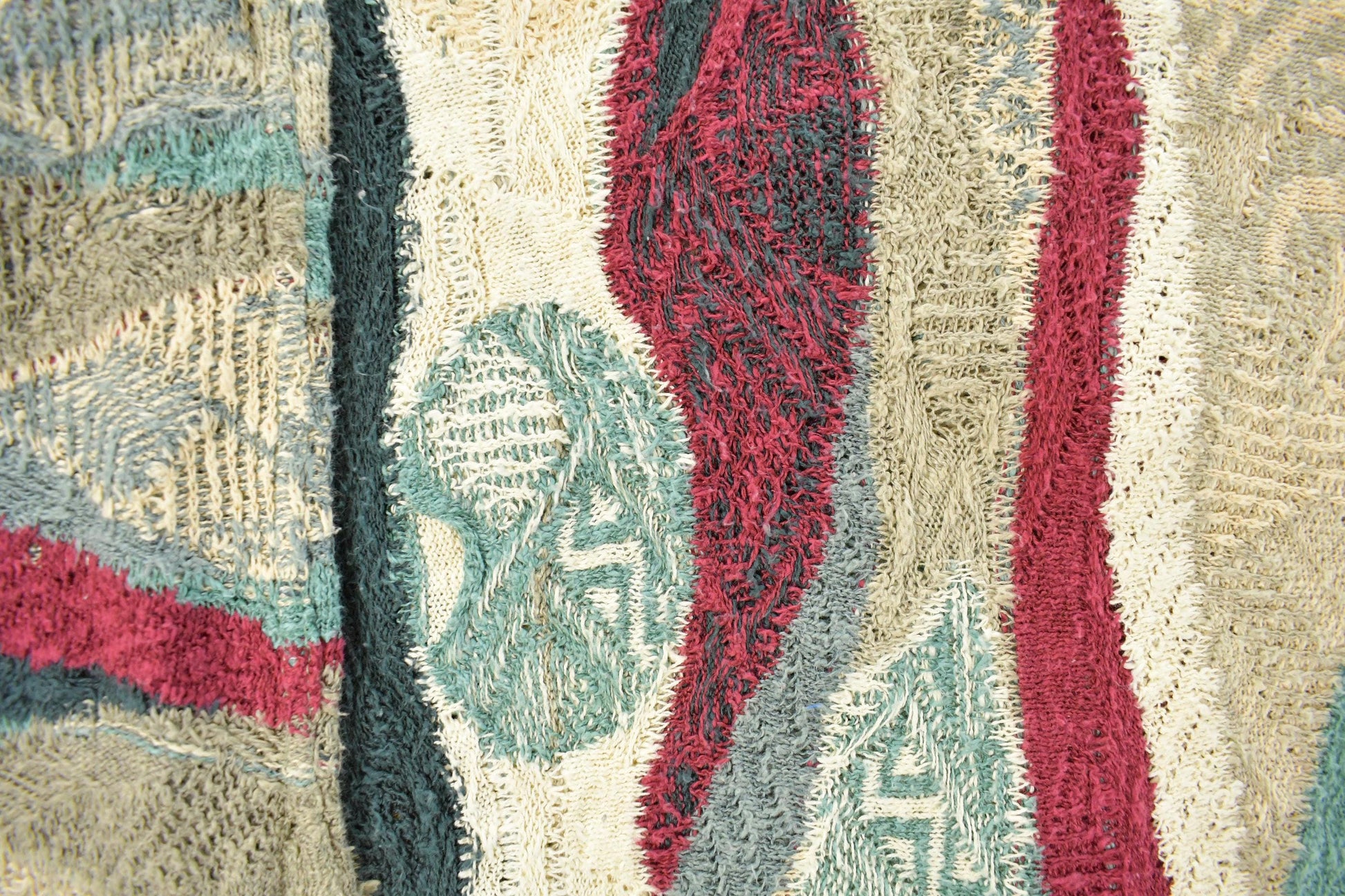 Vintage 1990s Coogi Classic 3D Knit Abstract Crewneck Sweater Men's XL