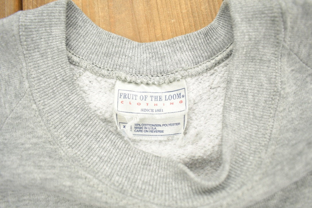 Vintage 1990s Fruit Of The Loom Blank Grey Crewneck Sweatshirt
