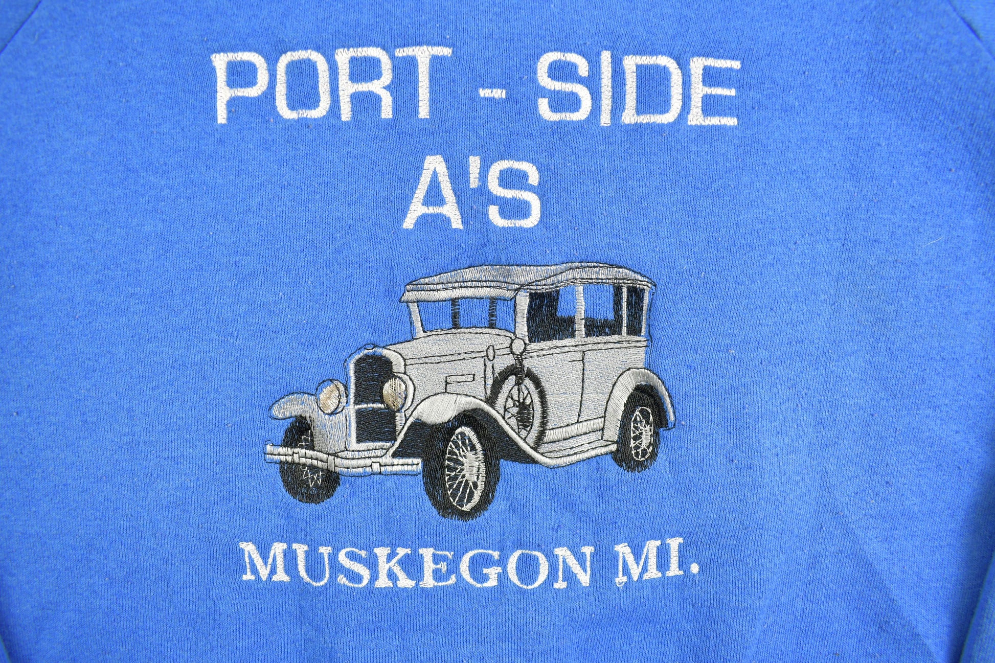 Vintage 1980s Muskegon Michigan Raglan Sweatshirt