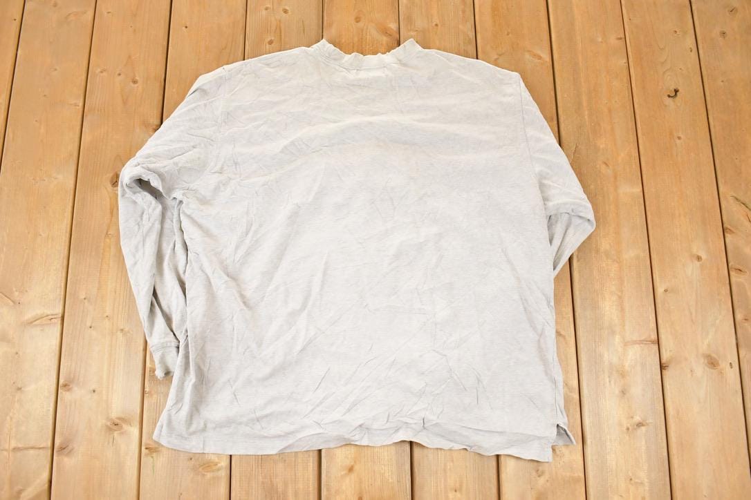 Vintage 1995 Warner Bros Marvin The Invader Embroidered 3D Movie Taz Bugs Crewneck Sweatshirt Men's L