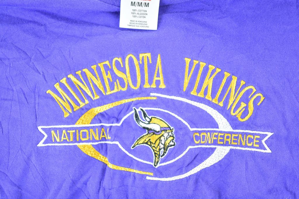 Vintage 1990s Minnesota Vikings Logo Athletic NFL Graphic Cropped T-Shirt Made In USA
