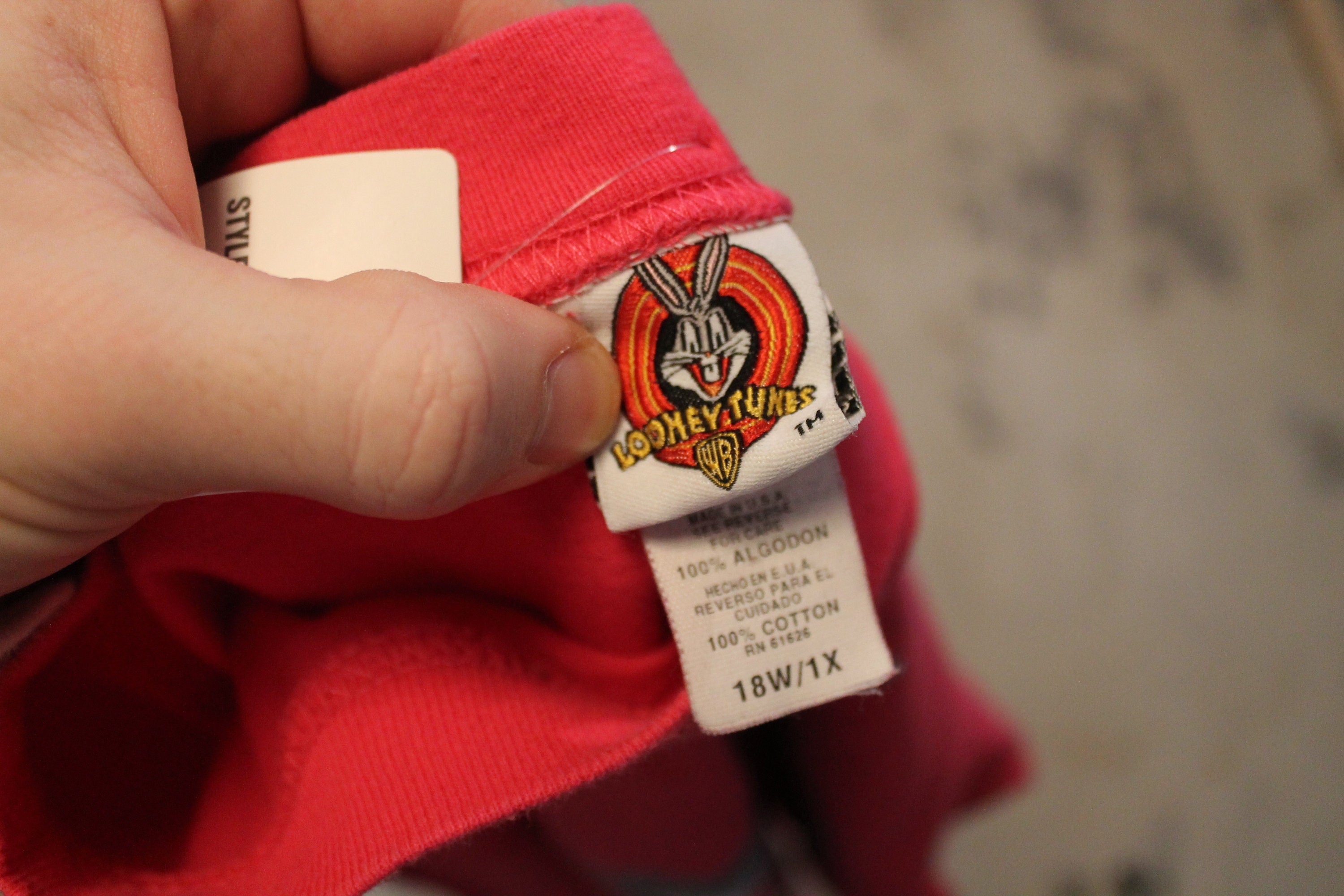 Vintage 1996 Looney Tunes Cartoon Graphic T Shirt