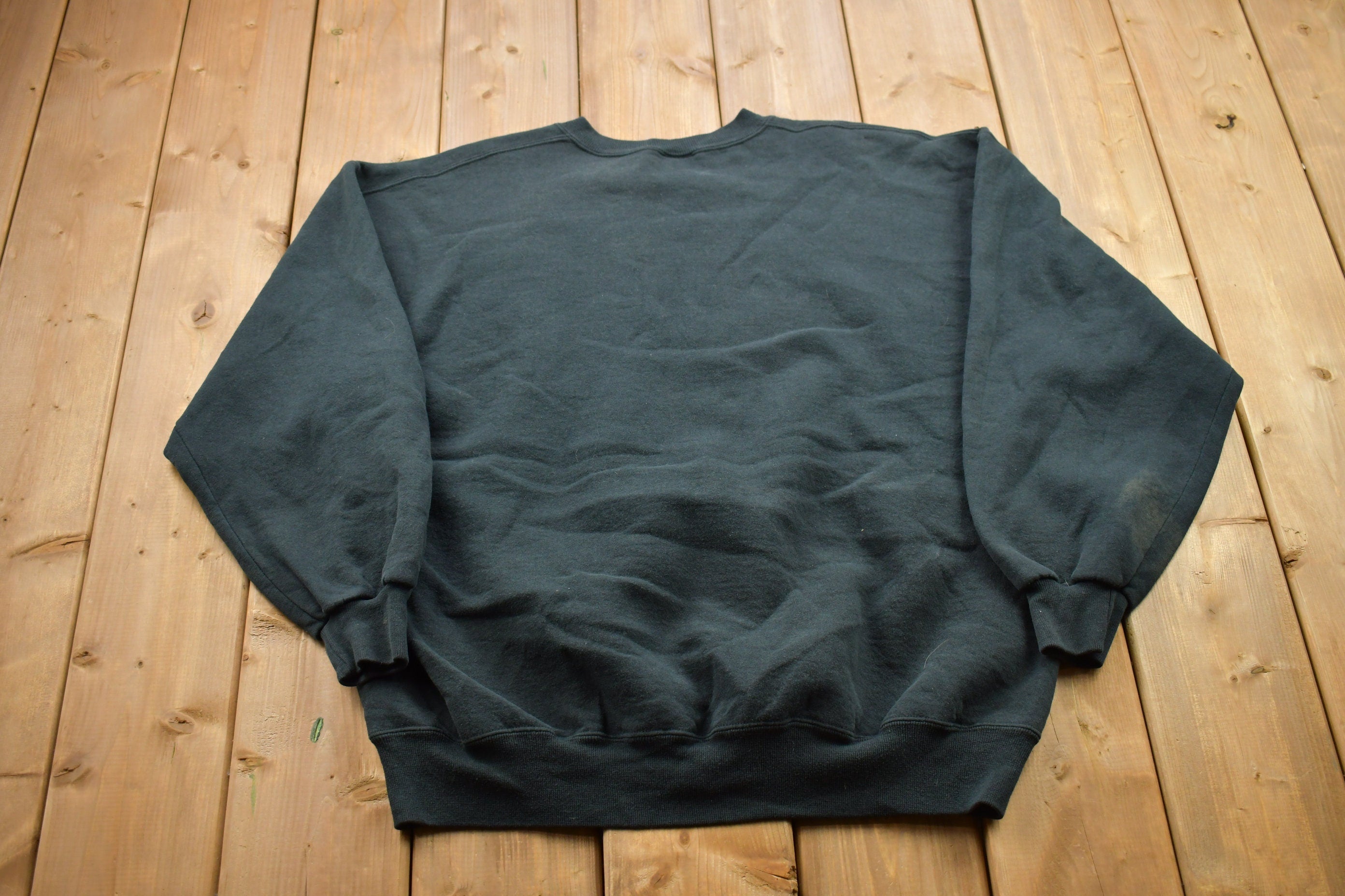 Vintage 1990s Hill Murray Pioneers Minnesota Russel Crewneck Sweatshirt
