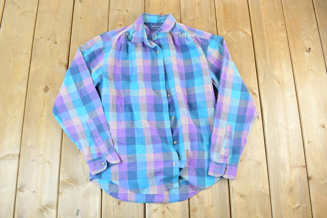 Vintage 1990s Woolrich Woman Plaid Button Up Shirt