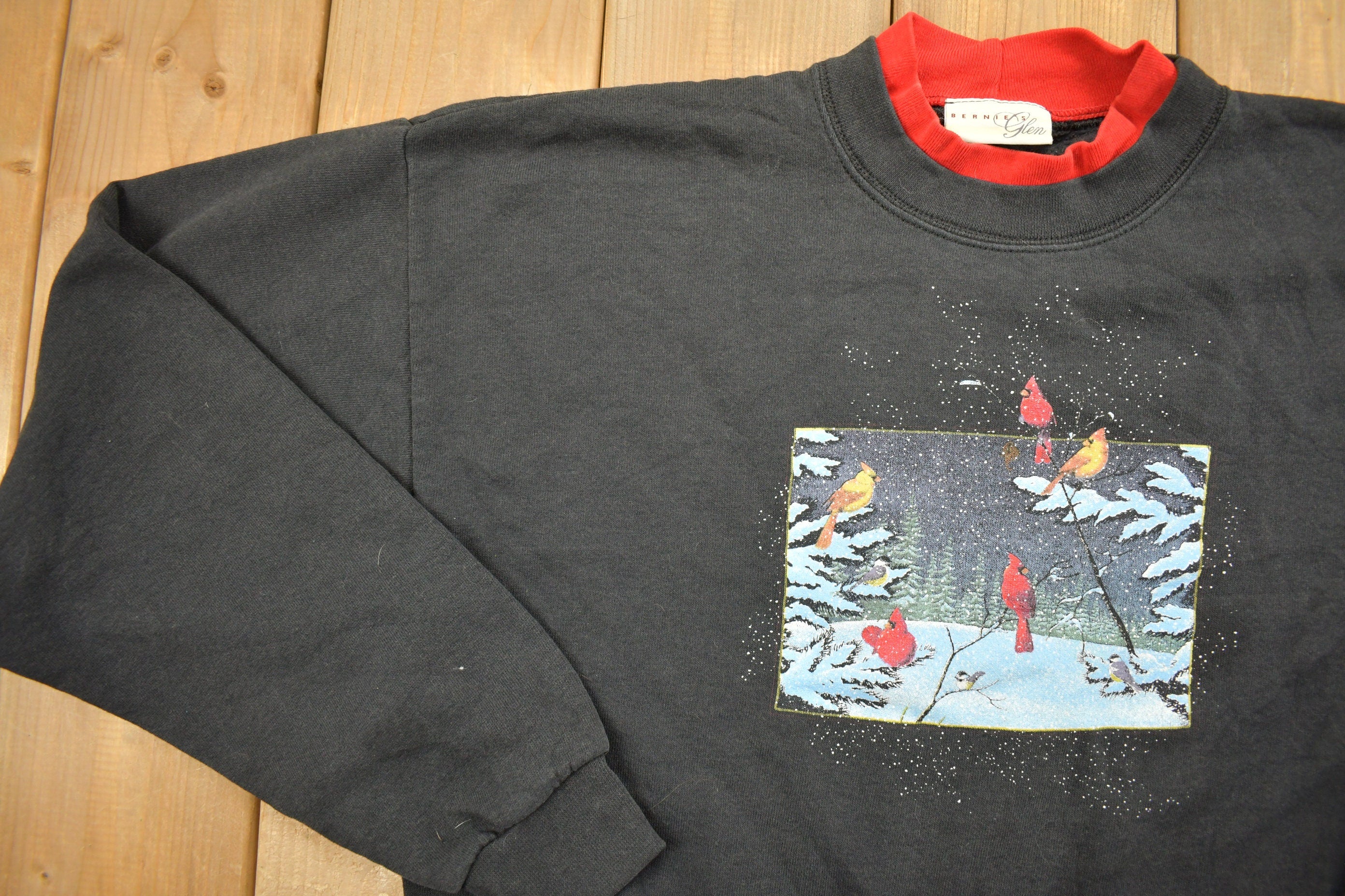 Vintage 1990s Cute Bird Themed Crewneck