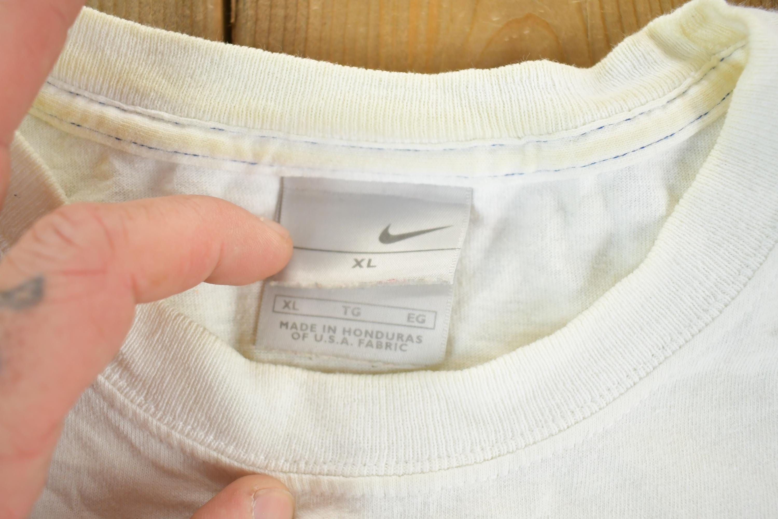 Vintage 1990s Nike Graphic Tank Top