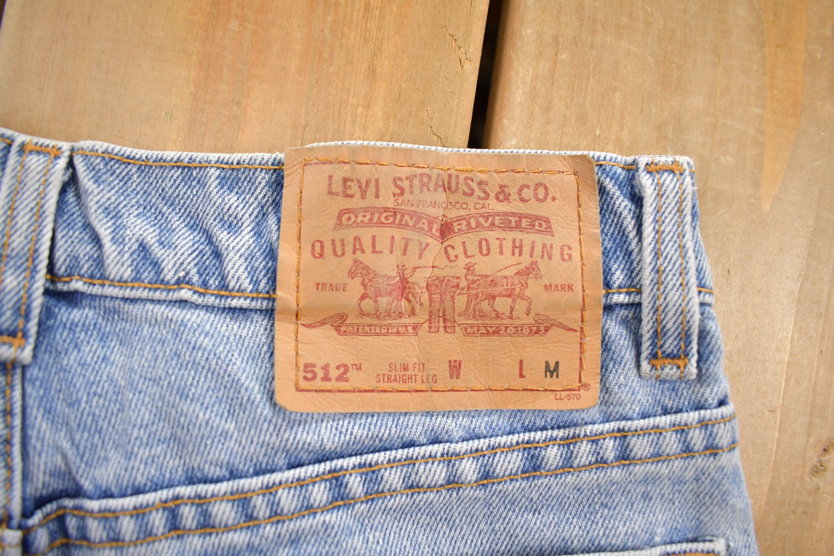 Vintage 1990s Levi's 512 Denim Women's Jeans Size 28 x 26