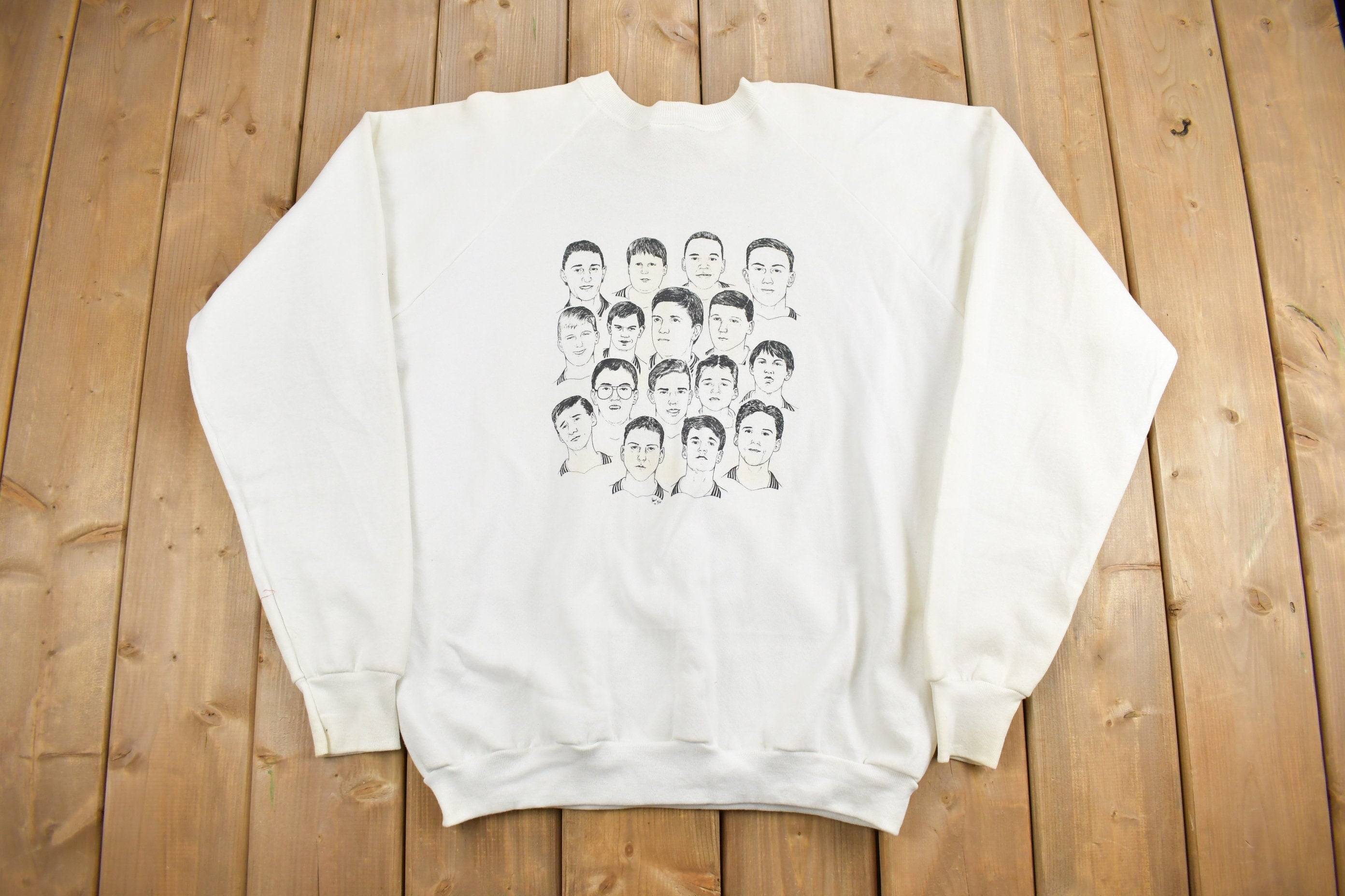 Vintage 1980s Irish Kickers Soccer Crewneck Sweatshirt