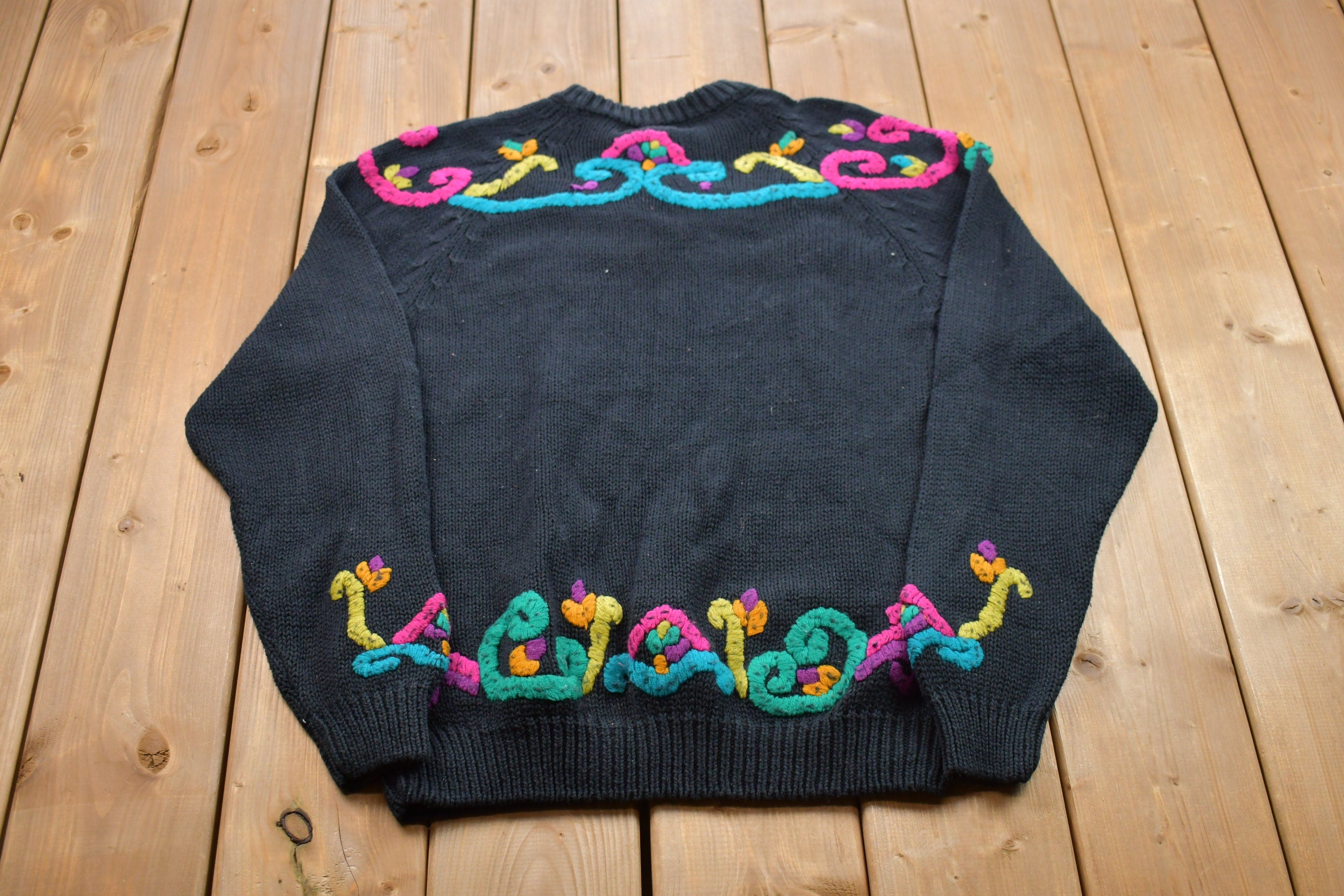 Vintage 1990s Knitted Crewneck Sweater /