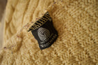 Vintage 1980s Carraig Donn 100% Pure New Wool Cable Knit Sweater