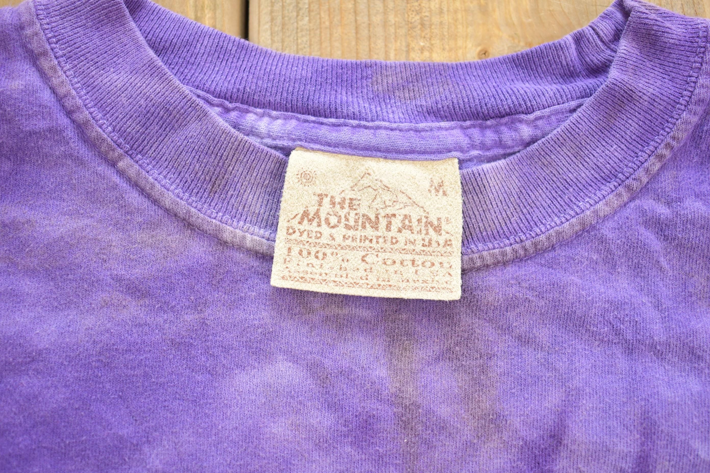 Vintage 1990s The Mountain LIFE Graphic T-Shirt