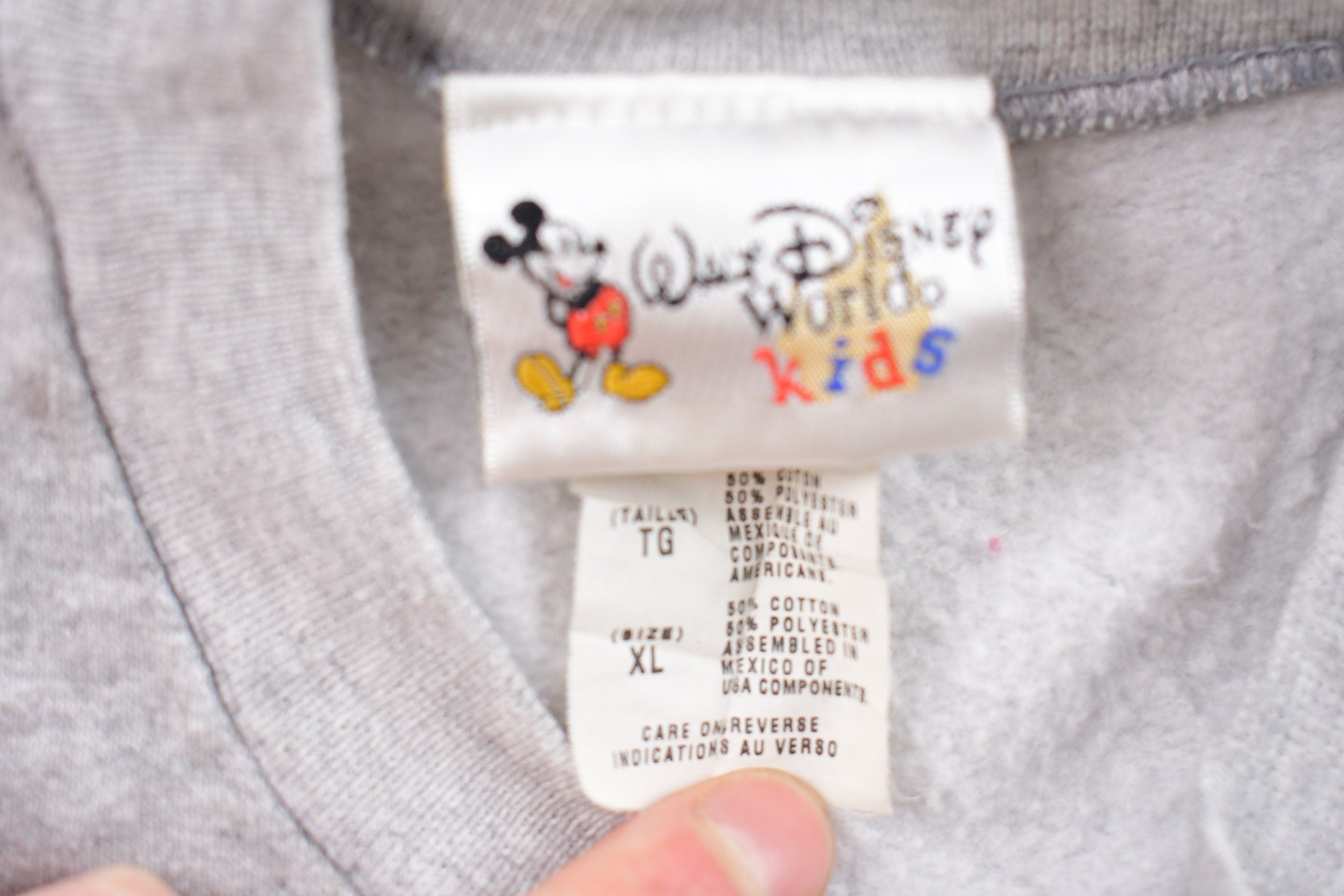 Vintage 1990s Kids Walt Disney World Mickey Mouse Crewneck Sweatshirt