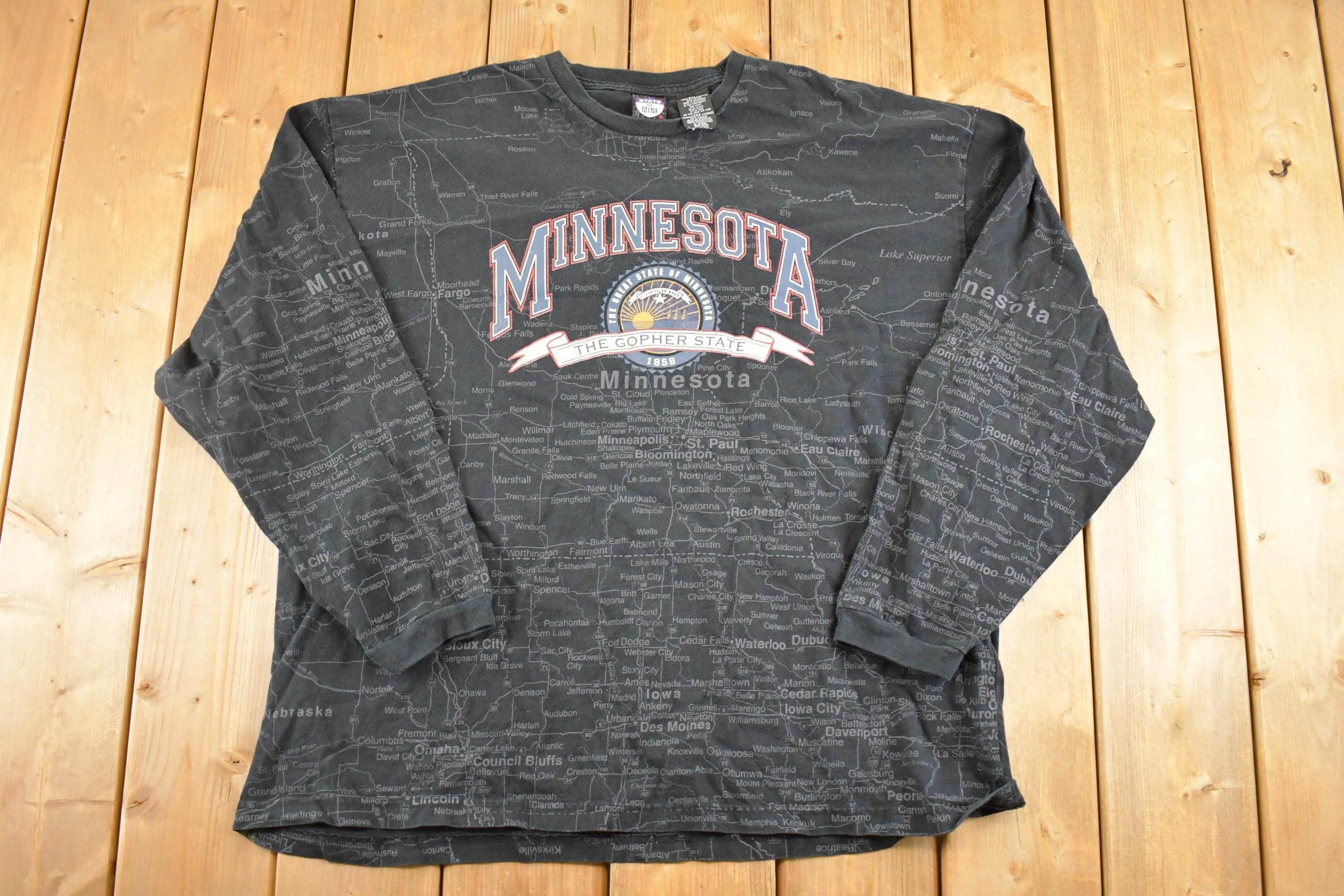 Vintage 1990s Minnesota State Map AOP Souvenir Crewneck Shirt Men's XXL / 90's Tourist Vacation Graphic Shirt