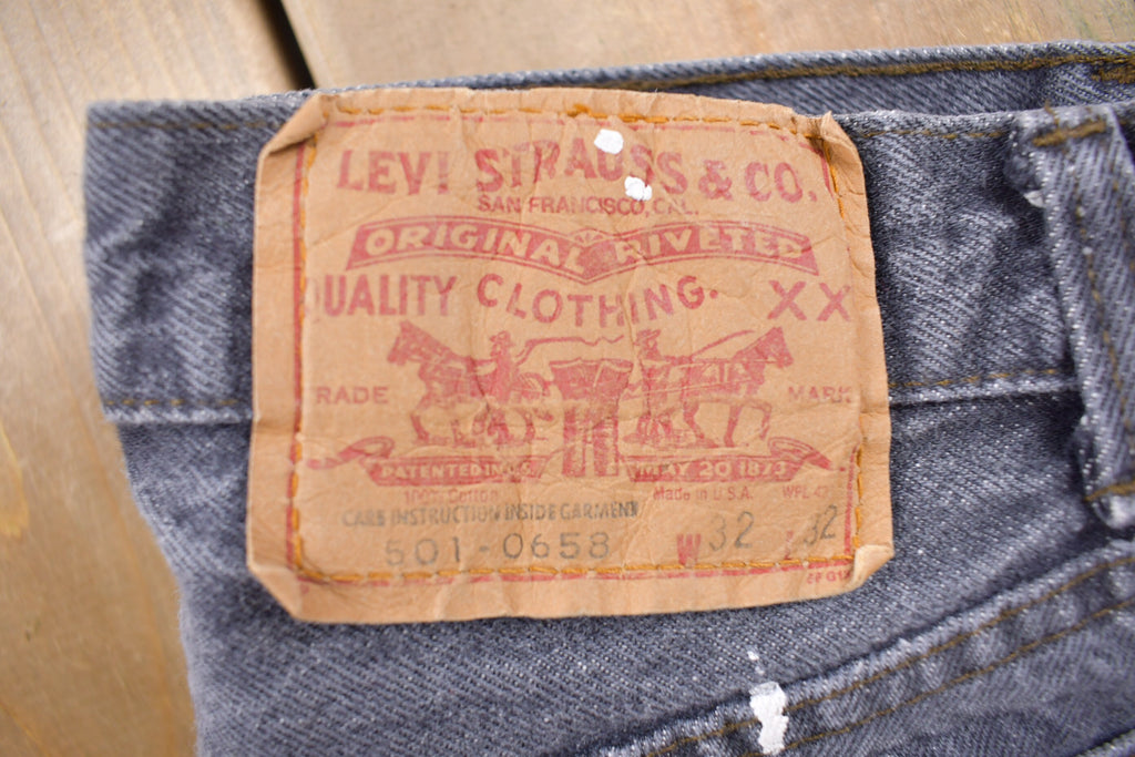 Vintage 1990s Levi's 501 Red Tab Paint Splattered Jeans Size 28 x 31