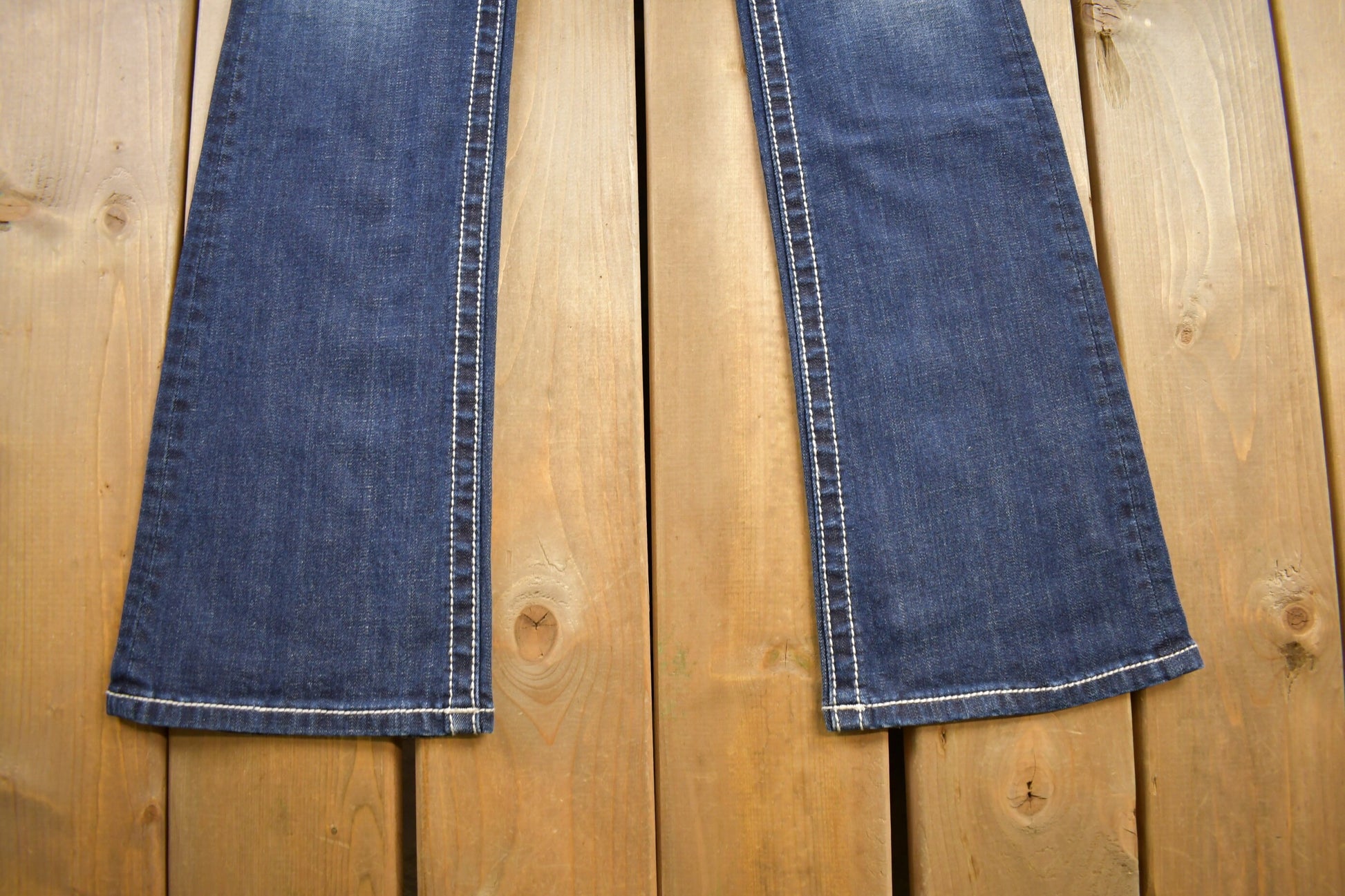 Vintage Y2K Miss Me Bedazzled Low Rise Jeans Size 26x33