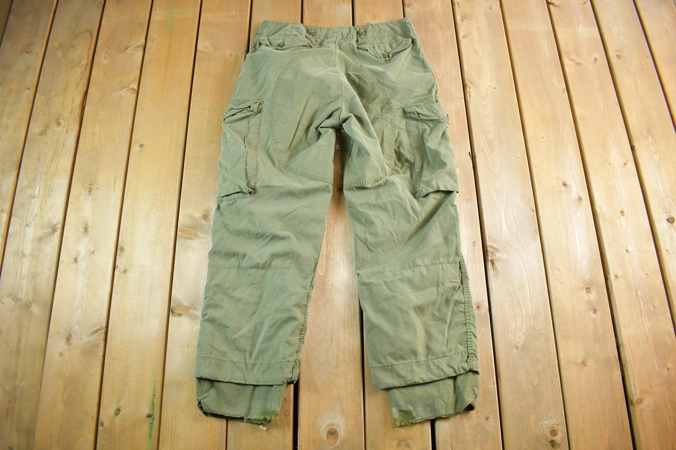 Vintage 1998 Military Green Cargo Pants Size 32 x 27