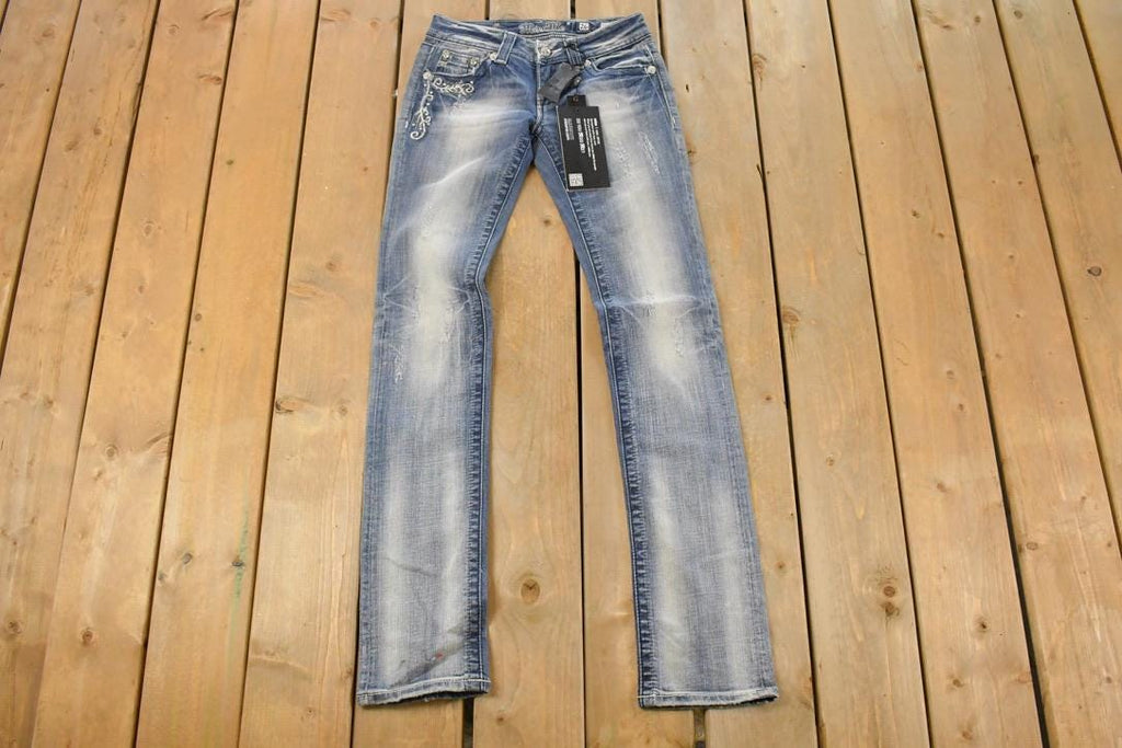 Vintage Deadstock Y2K Miss Me Bedazzled Low Rise Jeans Women's Size 26x31