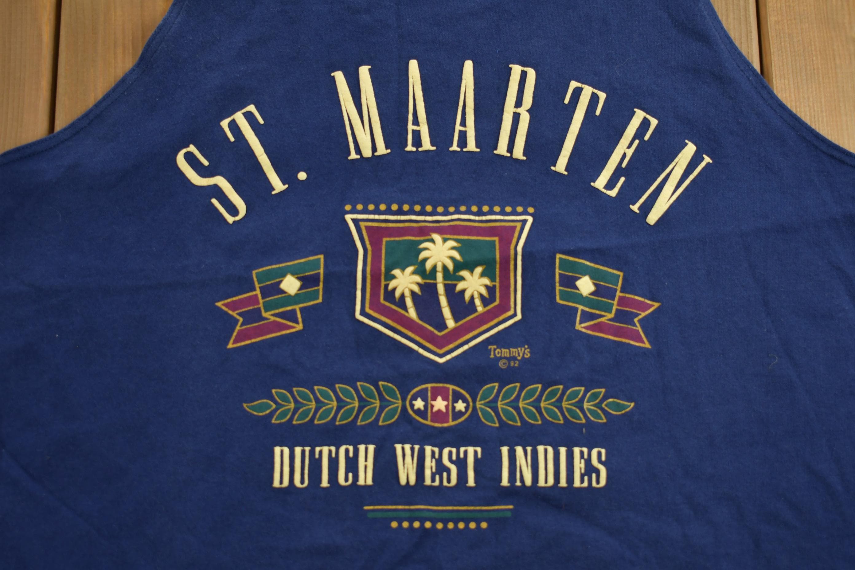 Vintage 1990s Hanes St. Maarten Souvenir Shirt