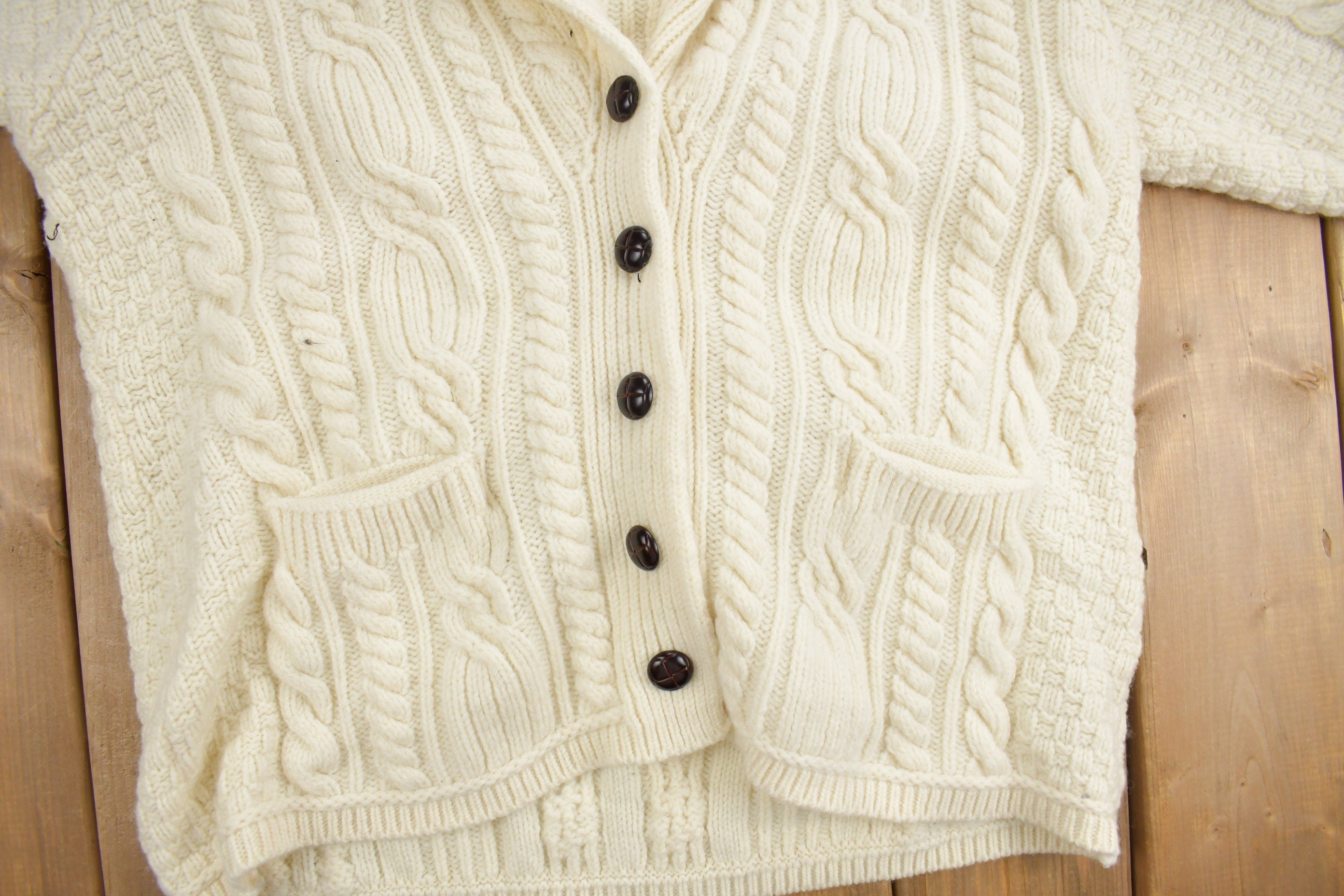 Vintage 1980s Blarney Woolen Mills Cable Knit Sweater