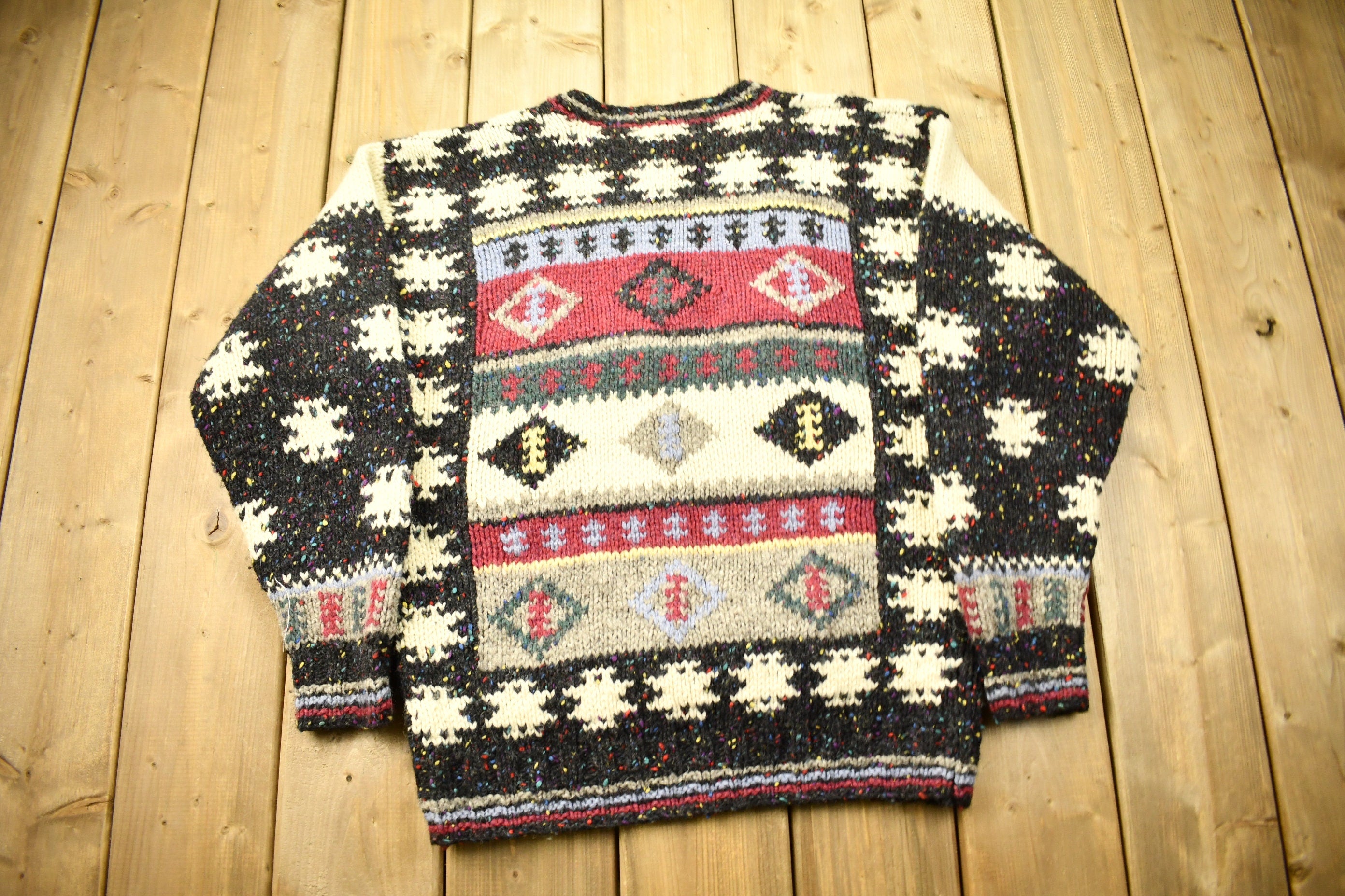 Vintage 1990s Woolrich Woman's 100% Wool Knitted South Western Aztec Design Crewneck Sweater