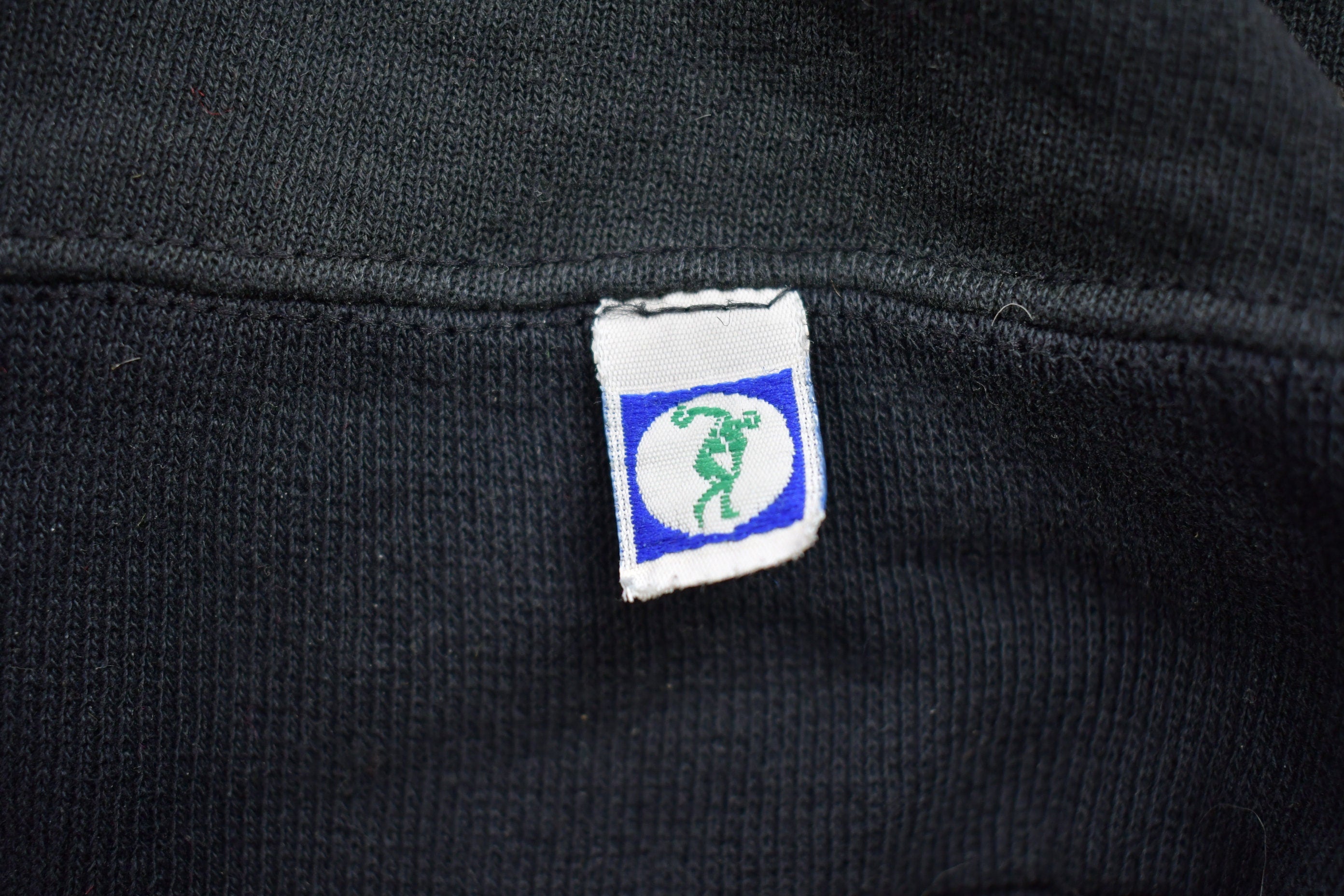 Vintage 1990s Blank Discus Athletic Black Crewneck Sweatshirt