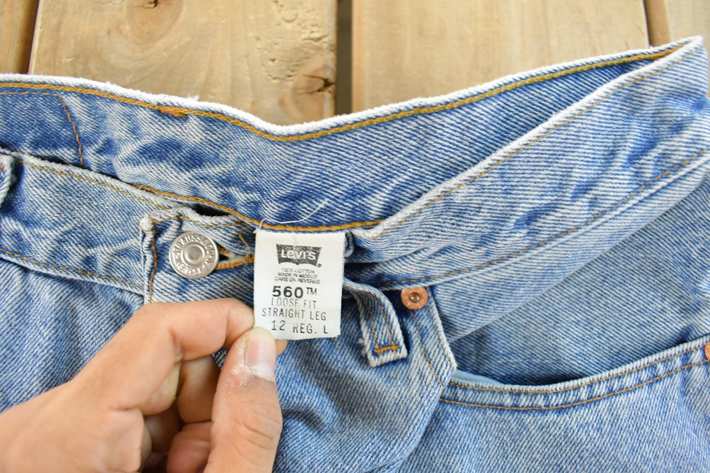 Vintage 1990s Levi's 560 Loose Straight Denim Jeans Women's 34 x 30