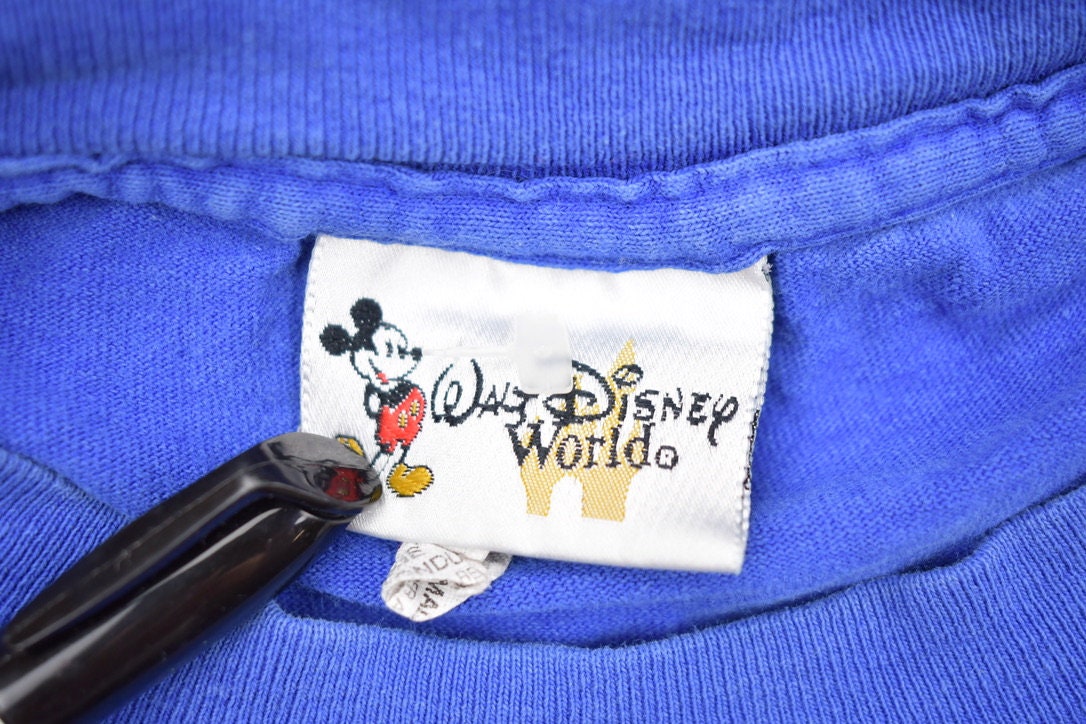 Vintage 2000s Walt Disney World Heavy Weight T-Shirt