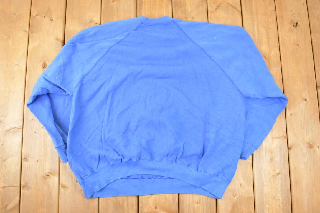 Vintage 1990s Faded Butterfly Graphic Print Crewneck Sweatshirt Womens XXL