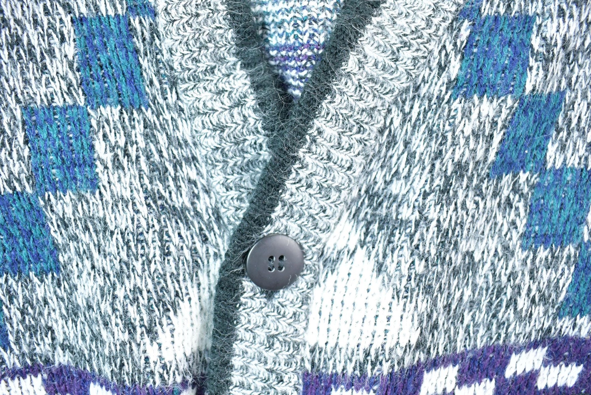 Vintage 1990s Campus Abstract Pattern Quarter Button Knit Cardigan Sweater