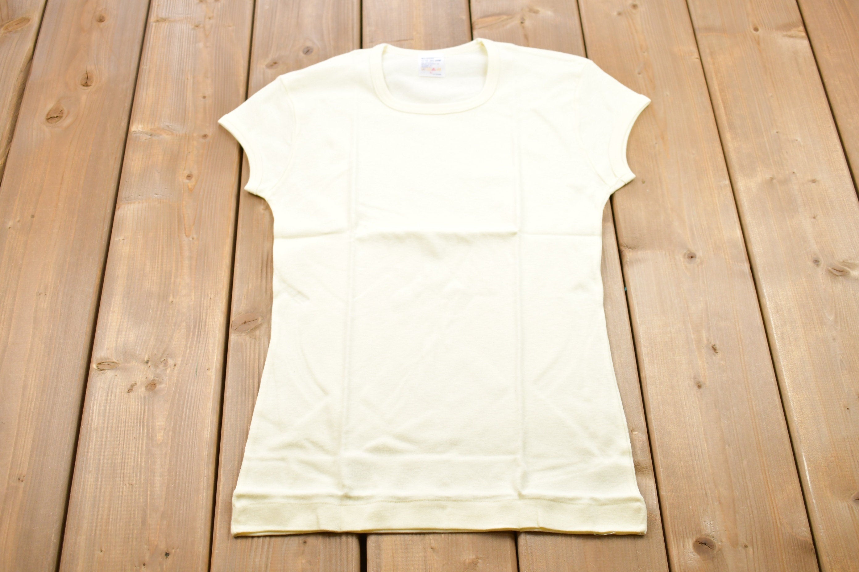 Vintage 1970s Basic Beige T-Shirt