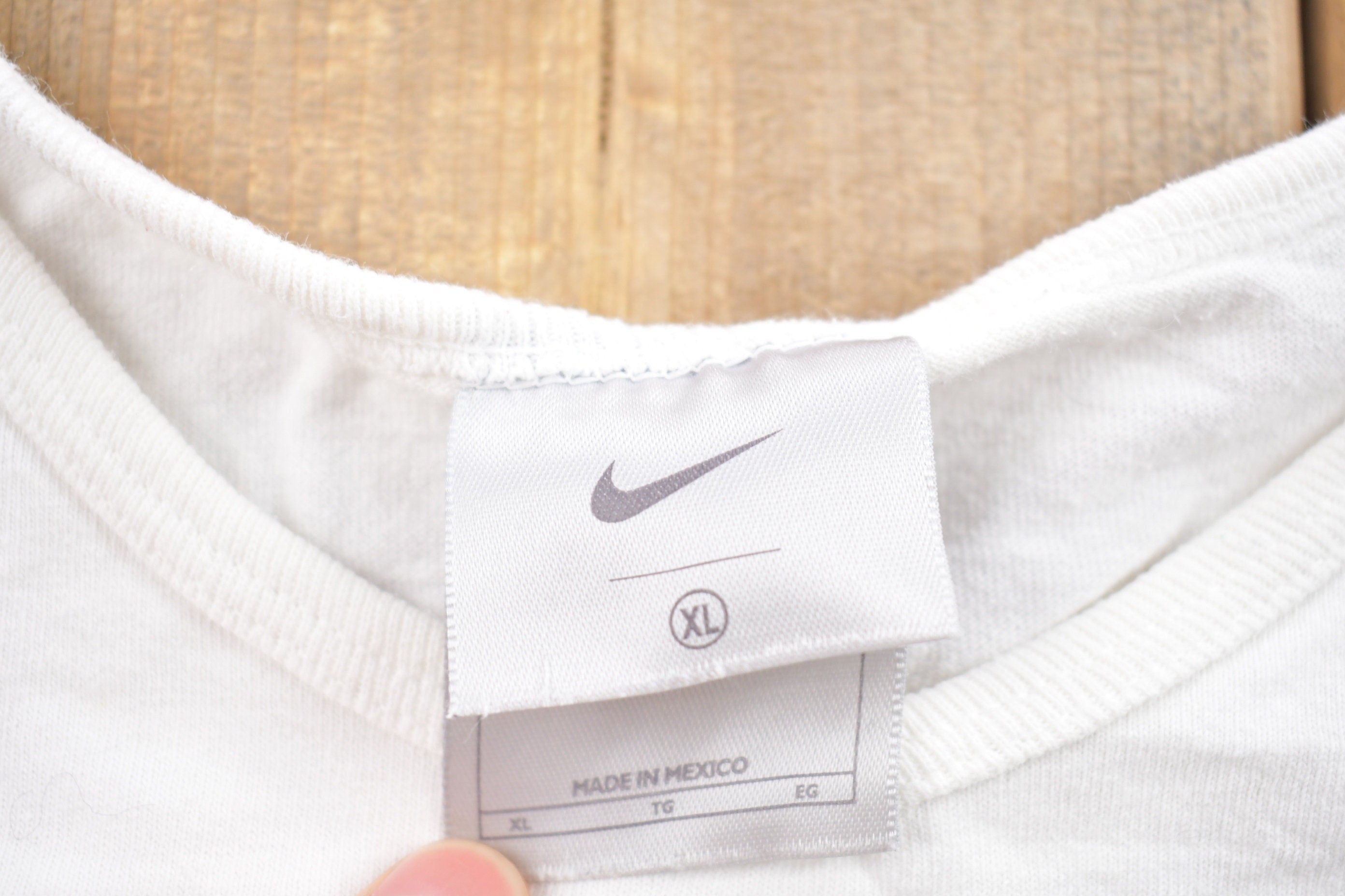 Vintage 1990s Nike Graphic T-Shirt