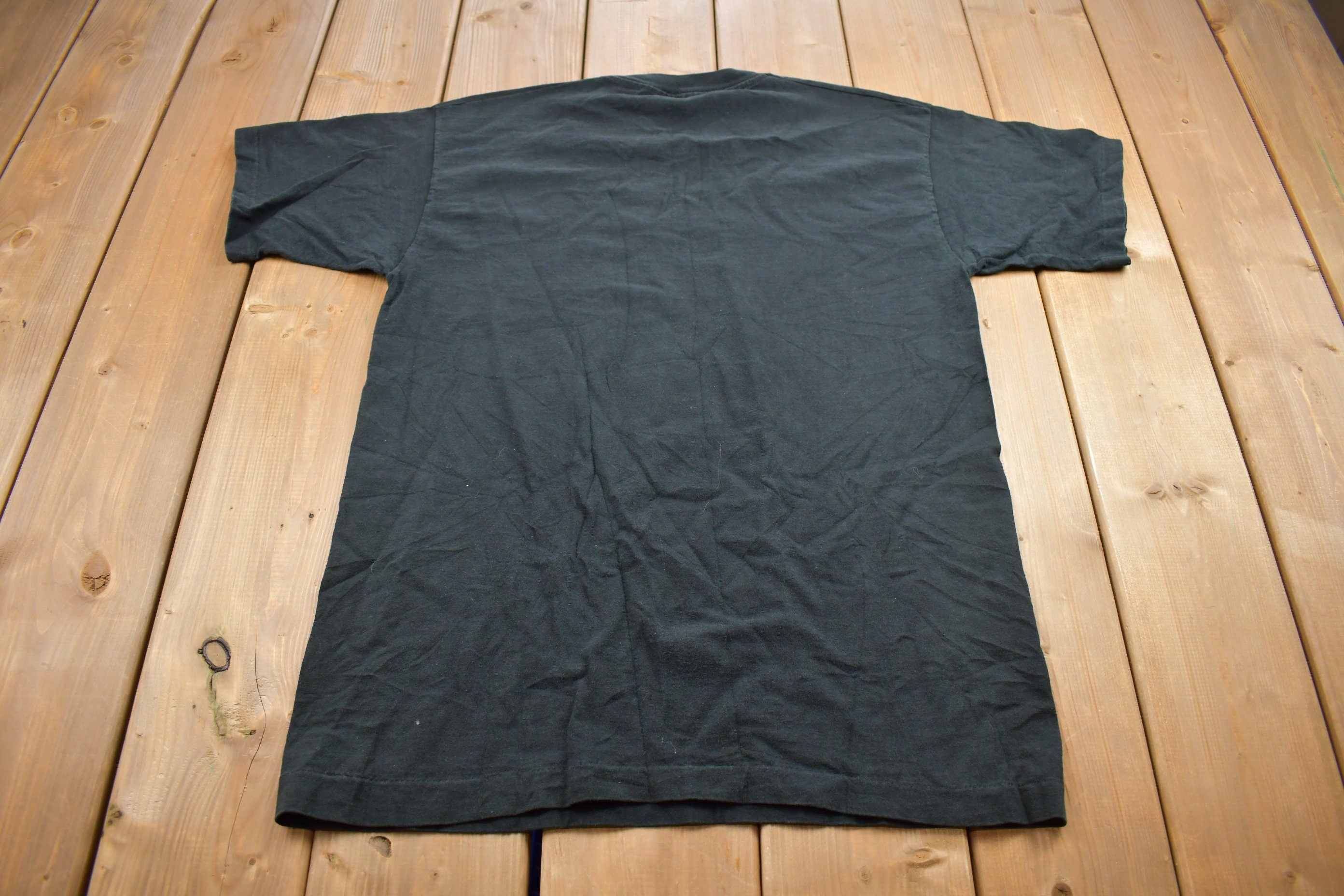 Vintage 1990s Wonder Works Graphic T Shirt