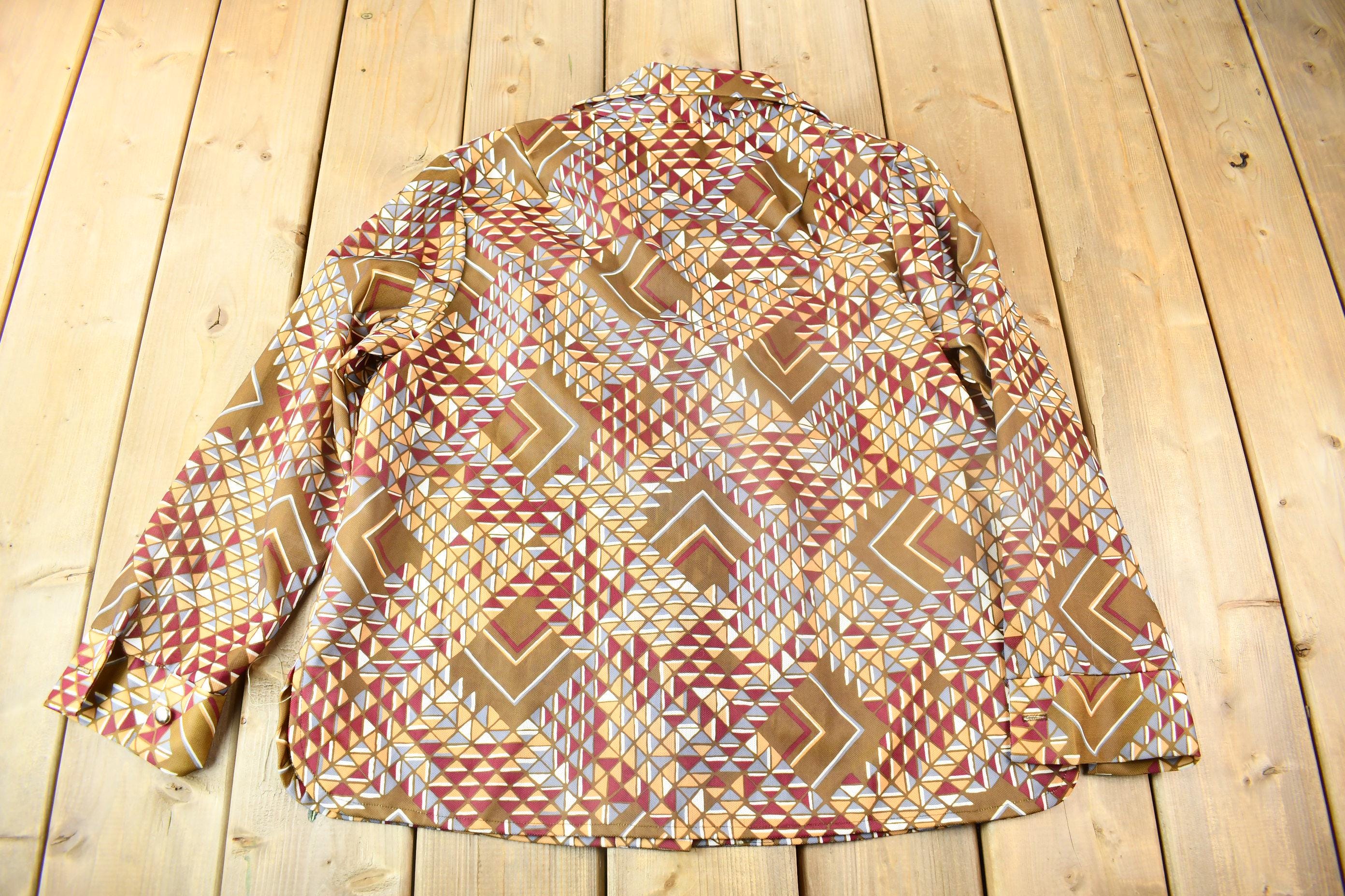 Vintage 1970s Preferred Fashion All Over Print Psychedelic StyleBlouse